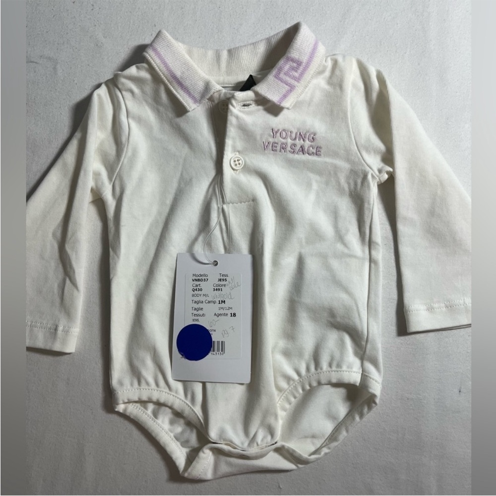 Newborn Young Versace Onesie White & Purple w/  Buttons Size 1M One Month NWT